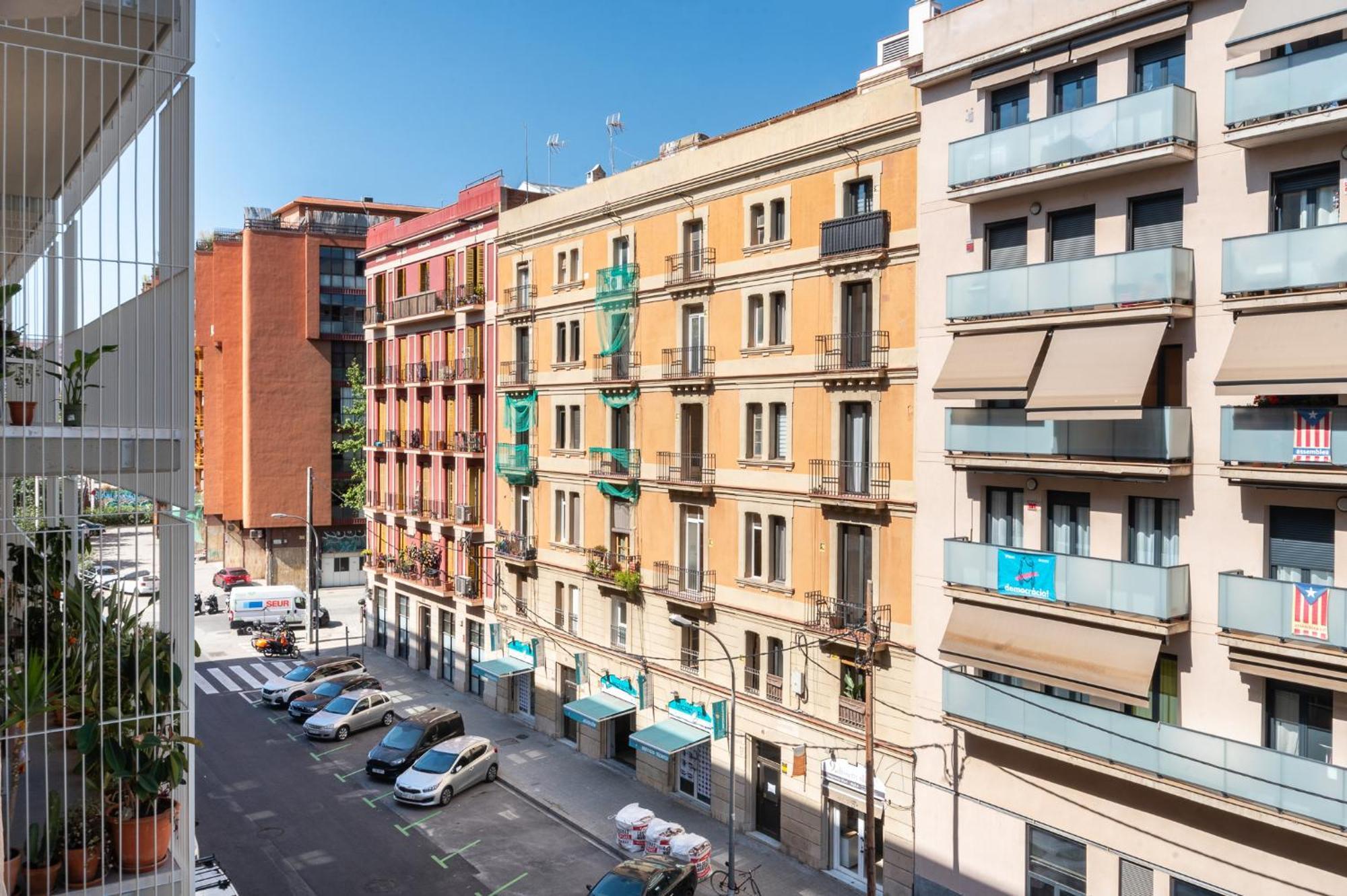 Beautiful Renovated Loft Minutes From The Beach Barcelone Extérieur photo